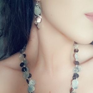 Necklace and earrings set